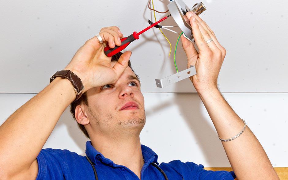 électricien en urgence Paris 7