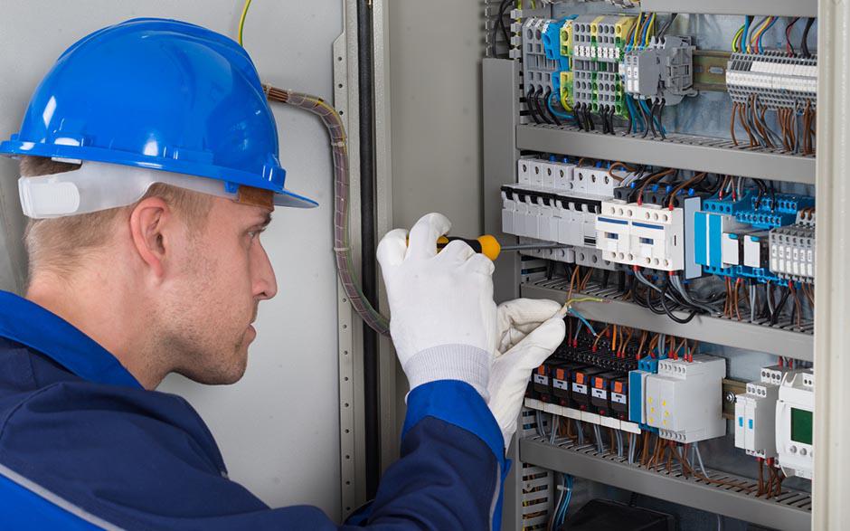 dépannage électricien Paris 7